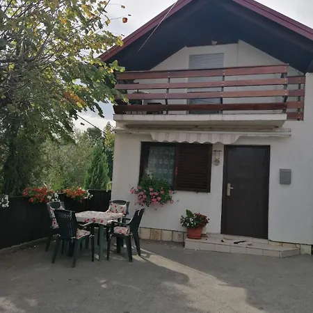 Studio Apartman Barbara Josipdol Exterior photo